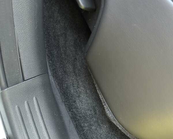 Белый Инфинити QX50, объемом двигателя 2 л и пробегом 14 тыс. км за 29800 $, фото 131 на Automoto.ua