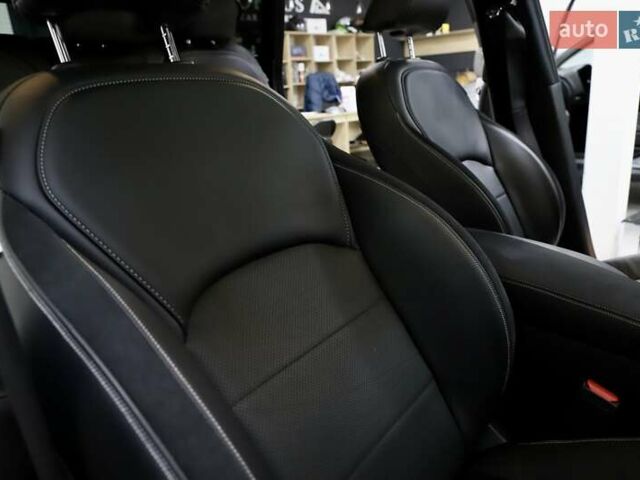 Белый Инфинити QX50, объемом двигателя 1.99 л и пробегом 38 тыс. км за 28999 $, фото 63 на Automoto.ua