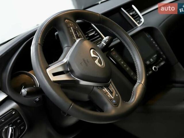 Белый Инфинити QX50, объемом двигателя 1.99 л и пробегом 38 тыс. км за 28999 $, фото 58 на Automoto.ua