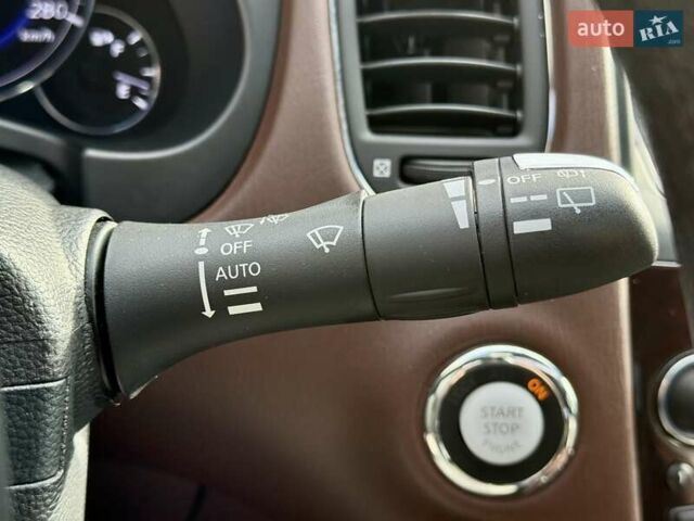 Черный Инфинити QX50, объемом двигателя 3.7 л и пробегом 64 тыс. км за 16800 $, фото 22 на Automoto.ua