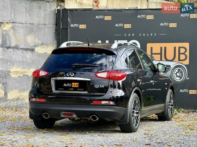 Черный Инфинити QX50, объемом двигателя 3.7 л и пробегом 64 тыс. км за 16800 $, фото 6 на Automoto.ua