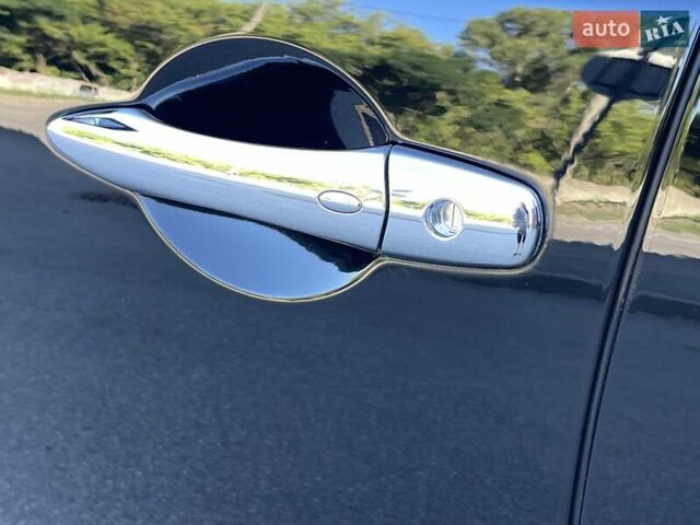 Чорний Інфініті QX50, об'ємом двигуна 3.7 л та пробігом 63 тис. км за 14900 $, фото 31 на Automoto.ua