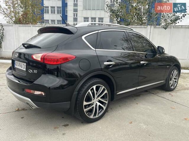 Черный Инфинити QX50, объемом двигателя 3.7 л и пробегом 65 тыс. км за 14500 $, фото 18 на Automoto.ua