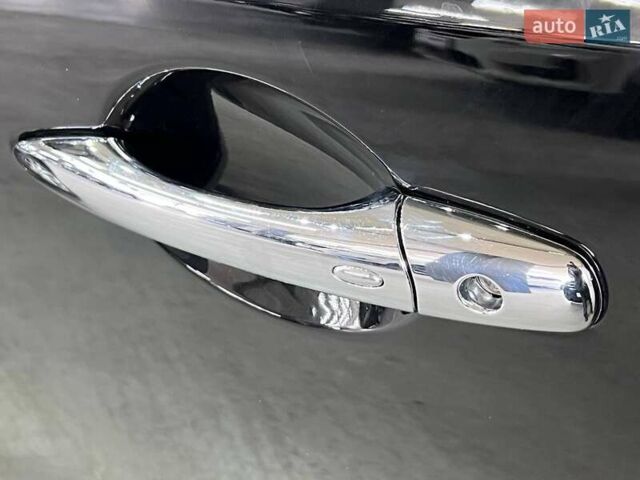 Черный Инфинити QX50, объемом двигателя 3.7 л и пробегом 195 тыс. км за 11800 $, фото 37 на Automoto.ua