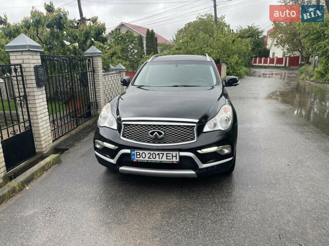 Черный Инфинити QX50, объемом двигателя 3.7 л и пробегом 130 тыс. км за 13500 $, фото 2 на Automoto.ua