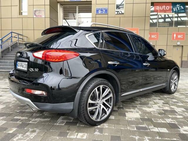 Черный Инфинити QX50, объемом двигателя 3.7 л и пробегом 65 тыс. км за 14650 $, фото 26 на Automoto.ua