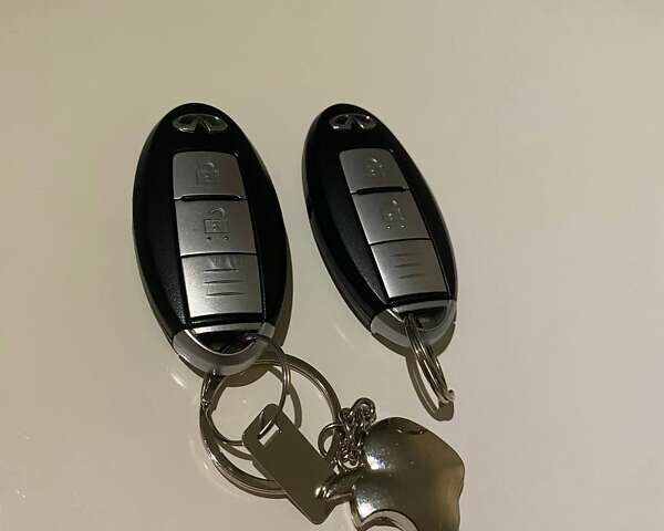 Черный Инфинити QX50, объемом двигателя 2.5 л и пробегом 57 тыс. км за 19800 $, фото 37 на Automoto.ua