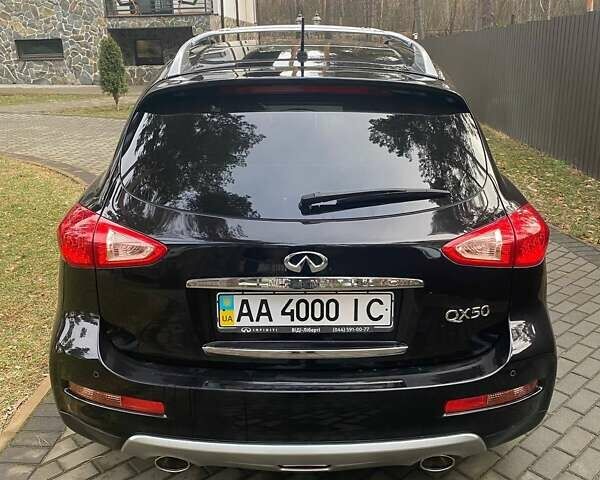 Черный Инфинити QX50, объемом двигателя 2.5 л и пробегом 57 тыс. км за 19800 $, фото 5 на Automoto.ua