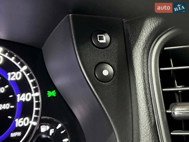 Черный Инфинити QX50, объемом двигателя 3.7 л и пробегом 195 тыс. км за 11800 $, фото 33 на Automoto.ua