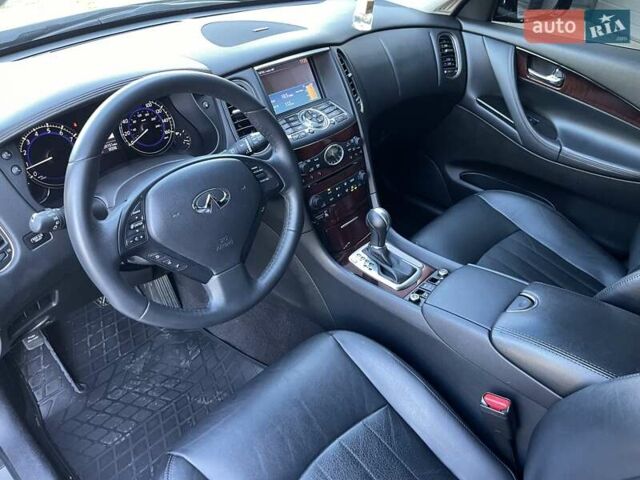 Черный Инфинити QX50, объемом двигателя 3.7 л и пробегом 65 тыс. км за 14500 $, фото 29 на Automoto.ua
