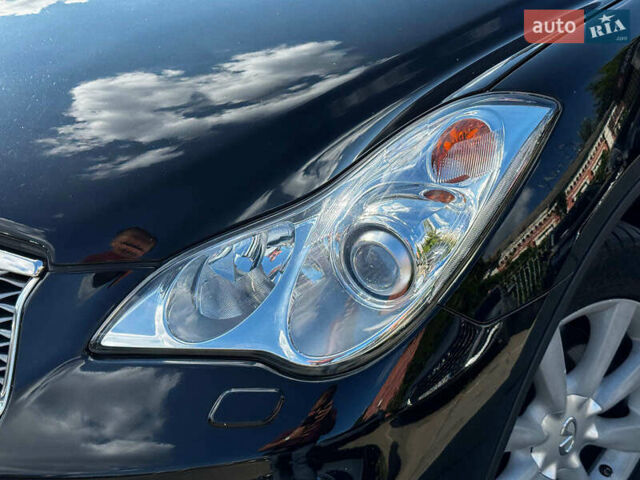 Чорний Інфініті QX50, об'ємом двигуна 2.5 л та пробігом 104 тис. км за 17790 $, фото 9 на Automoto.ua