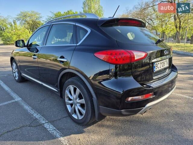 Черный Инфинити QX50, объемом двигателя 3.7 л и пробегом 104 тыс. км за 18700 $, фото 7 на Automoto.ua