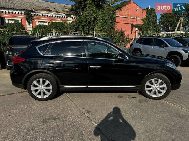 Чорний Інфініті QX50, об'ємом двигуна 2.5 л та пробігом 104 тис. км за 17790 $, фото 6 на Automoto.ua