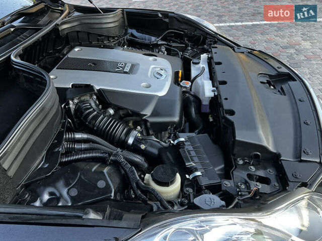 Черный Инфинити QX50, объемом двигателя 3.7 л и пробегом 42 тыс. км за 18000 $, фото 11 на Automoto.ua