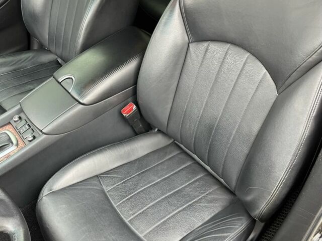 Чорний Інфініті QX50, об'ємом двигуна 3.7 л та пробігом 80 тис. км за 16999 $, фото 9 на Automoto.ua