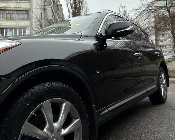 Чорний Інфініті QX50, об'ємом двигуна 3.7 л та пробігом 145 тис. км за 14950 $, фото 15 на Automoto.ua