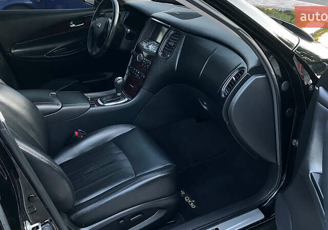 Черный Инфинити QX50, объемом двигателя 3.7 л и пробегом 42 тыс. км за 18000 $, фото 25 на Automoto.ua