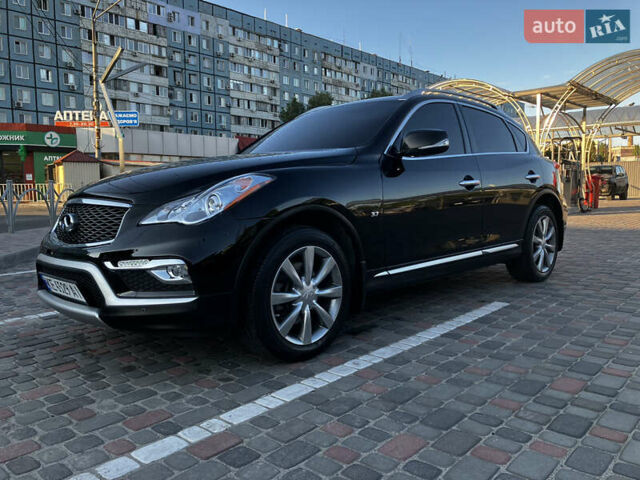 Черный Инфинити QX50, объемом двигателя 3.7 л и пробегом 42 тыс. км за 18000 $, фото 9 на Automoto.ua