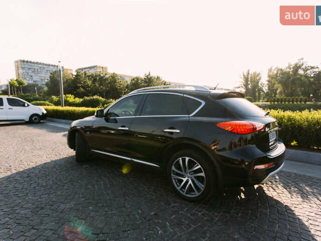 Черный Инфинити QX50, объемом двигателя 3.7 л и пробегом 80 тыс. км за 14900 $, фото 6 на Automoto.ua