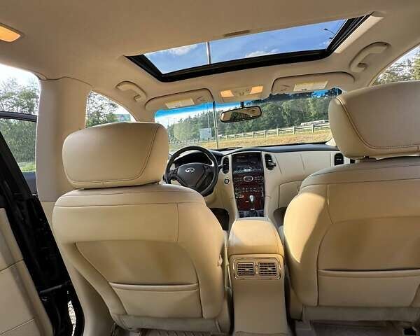 Чорний Інфініті QX50, об'ємом двигуна 3.7 л та пробігом 90 тис. км за 17500 $, фото 24 на Automoto.ua