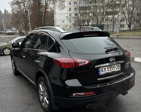 Чорний Інфініті QX50, об'ємом двигуна 3.7 л та пробігом 145 тис. км за 14950 $, фото 10 на Automoto.ua