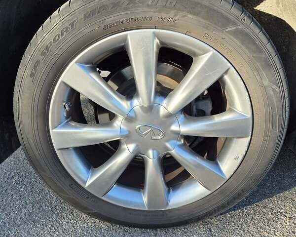 Черный Инфинити QX50, объемом двигателя 3.7 л и пробегом 104 тыс. км за 18700 $, фото 30 на Automoto.ua