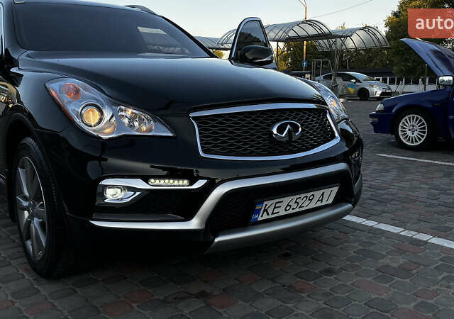 Черный Инфинити QX50, объемом двигателя 3.7 л и пробегом 42 тыс. км за 18000 $, фото 53 на Automoto.ua