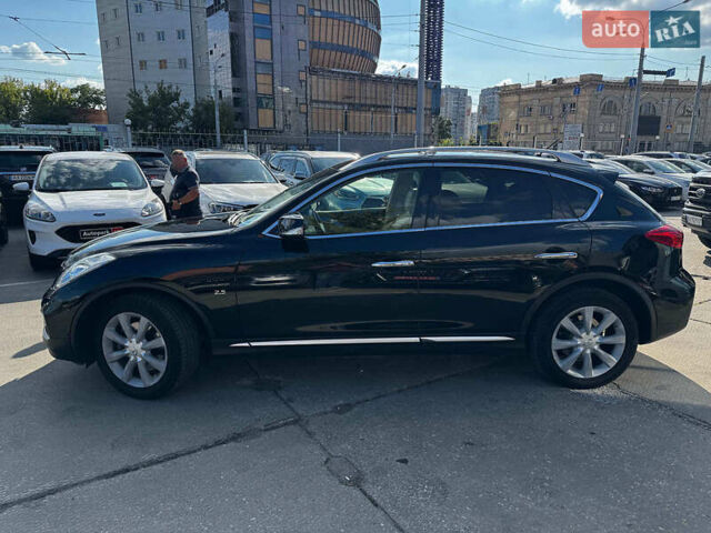 Чорний Інфініті QX50, об'ємом двигуна 2.5 л та пробігом 104 тис. км за 17790 $, фото 2 на Automoto.ua