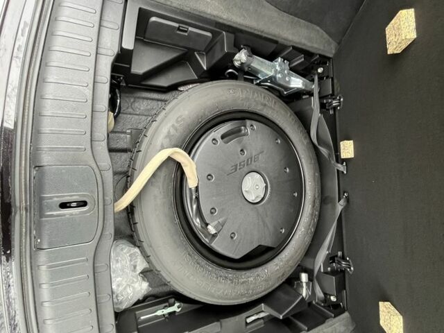 Чорний Інфініті QX50, об'ємом двигуна 3.7 л та пробігом 80 тис. км за 16999 $, фото 18 на Automoto.ua