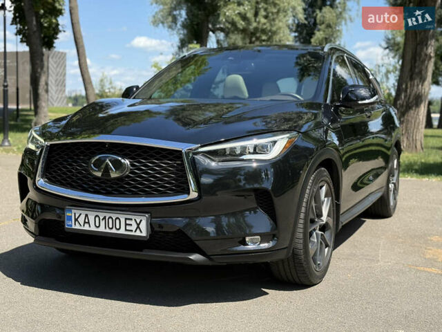 Чорний Інфініті QX50, об'ємом двигуна 1.99 л та пробігом 50 тис. км за 25900 $, фото 2 на Automoto.ua