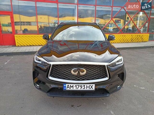 Черный Инфинити QX50, объемом двигателя 1.99 л и пробегом 135 тыс. км за 20999 $, фото 1 на Automoto.ua