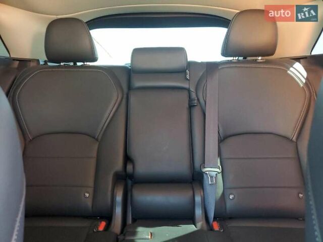 Черный Инфинити QX50, объемом двигателя 2 л и пробегом 164 тыс. км за 5500 $, фото 9 на Automoto.ua