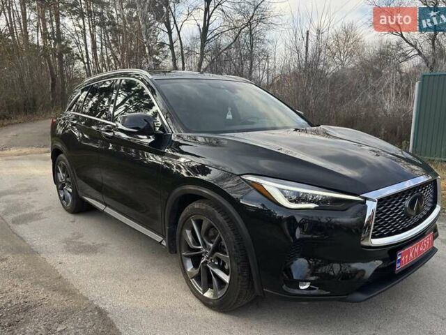 Черный Инфинити QX50, объемом двигателя 2 л и пробегом 60 тыс. км за 24800 $, фото 2 на Automoto.ua