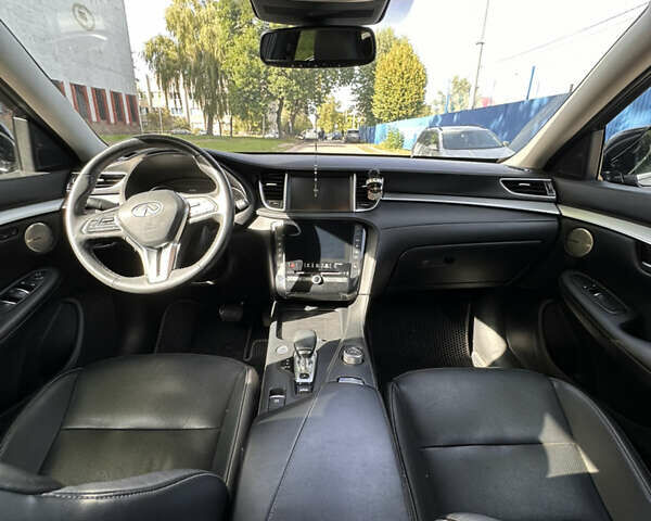 Чорний Інфініті QX50, об'ємом двигуна 2 л та пробігом 131 тис. км за 24500 $, фото 30 на Automoto.ua
