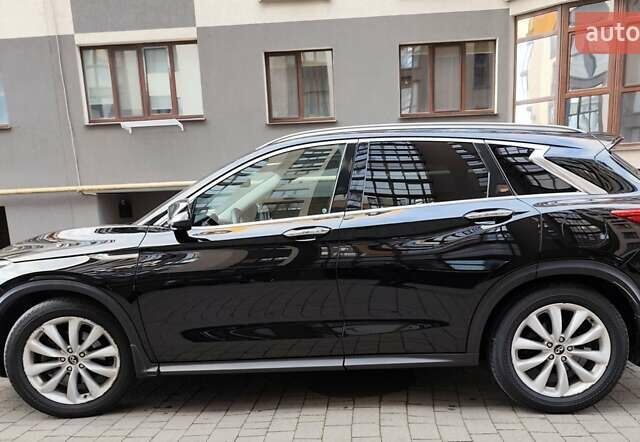 Черный Инфинити QX50, объемом двигателя 2 л и пробегом 130 тыс. км за 19700 $, фото 11 на Automoto.ua