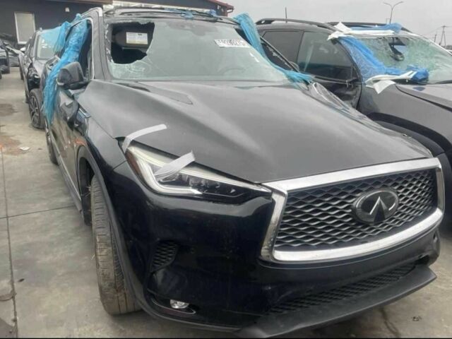 Черный Инфинити QX50, объемом двигателя 0 л и пробегом 140 тыс. км за 7700 $, фото 2 на Automoto.ua