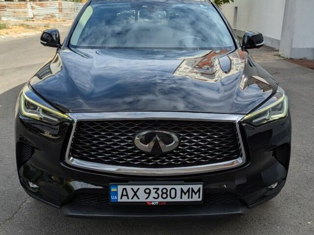 Чорний Інфініті QX50, об'ємом двигуна 2 л та пробігом 180 тис. км за 475 $, фото 5 на Automoto.ua