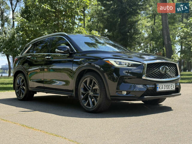 Чорний Інфініті QX50, об'ємом двигуна 1.99 л та пробігом 50 тис. км за 25900 $, фото 56 на Automoto.ua