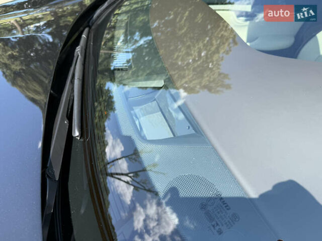Чорний Інфініті QX50, об'ємом двигуна 1.99 л та пробігом 50 тис. км за 25900 $, фото 21 на Automoto.ua
