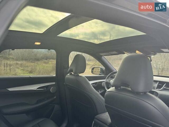 Черный Инфинити QX50, объемом двигателя 2 л и пробегом 60 тыс. км за 24800 $, фото 12 на Automoto.ua