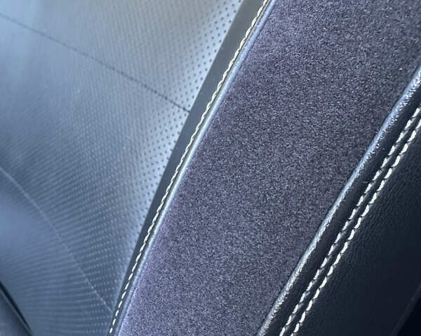 Черный Инфинити QX50, объемом двигателя 2 л и пробегом 108 тыс. км за 27000 $, фото 45 на Automoto.ua