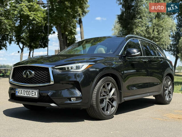Чорний Інфініті QX50, об'ємом двигуна 1.99 л та пробігом 50 тис. км за 25900 $, фото 4 на Automoto.ua