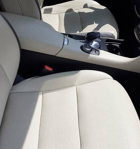 Черный Инфинити QX50, объемом двигателя 2 л и пробегом 131 тыс. км за 21700 $, фото 4 на Automoto.ua