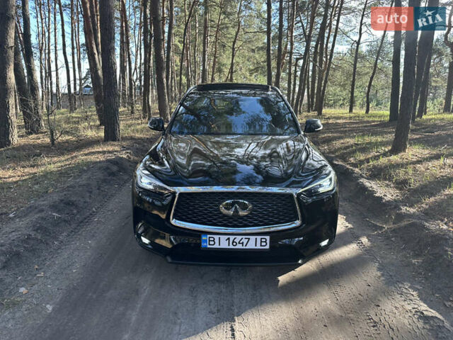 Чорний Інфініті QX50, об'ємом двигуна 2 л та пробігом 98 тис. км за 27500 $, фото 11 на Automoto.ua