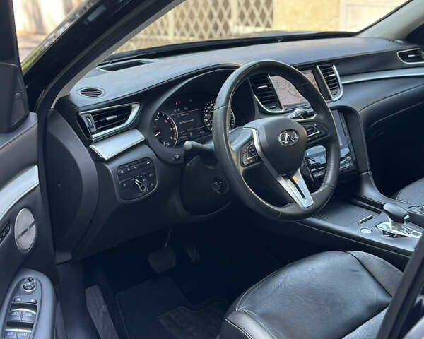 Черный Инфинити QX50, объемом двигателя 2 л и пробегом 155 тыс. км за 23500 $, фото 20 на Automoto.ua