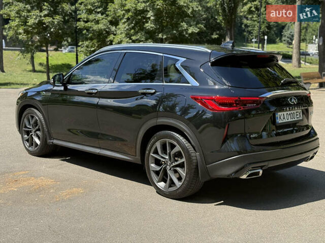 Чорний Інфініті QX50, об'ємом двигуна 1.99 л та пробігом 50 тис. км за 25900 $, фото 17 на Automoto.ua