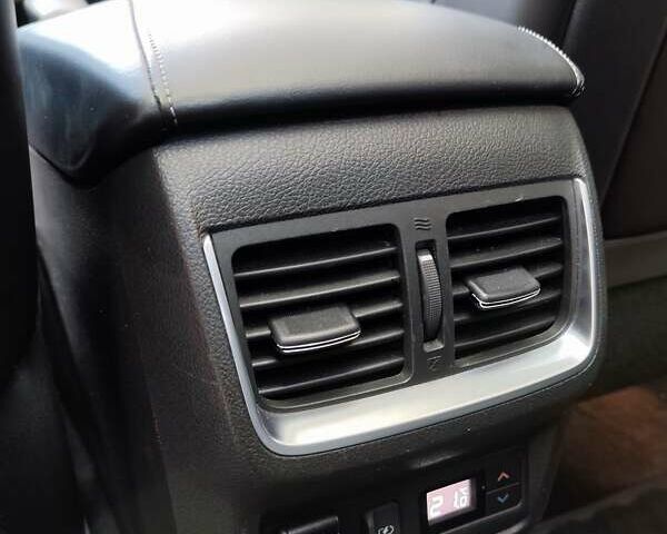 Черный Инфинити QX50, объемом двигателя 2 л и пробегом 130 тыс. км за 19700 $, фото 13 на Automoto.ua