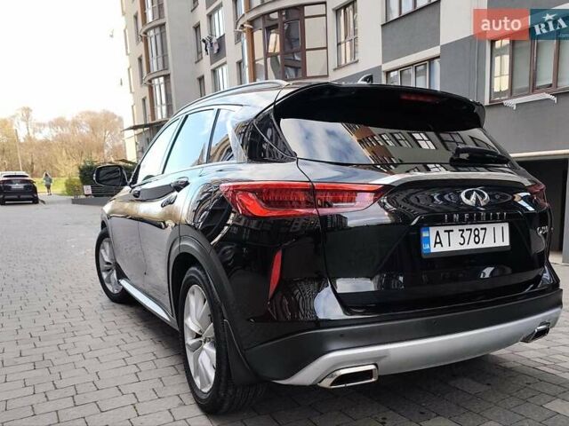Черный Инфинити QX50, объемом двигателя 2 л и пробегом 130 тыс. км за 19700 $, фото 7 на Automoto.ua