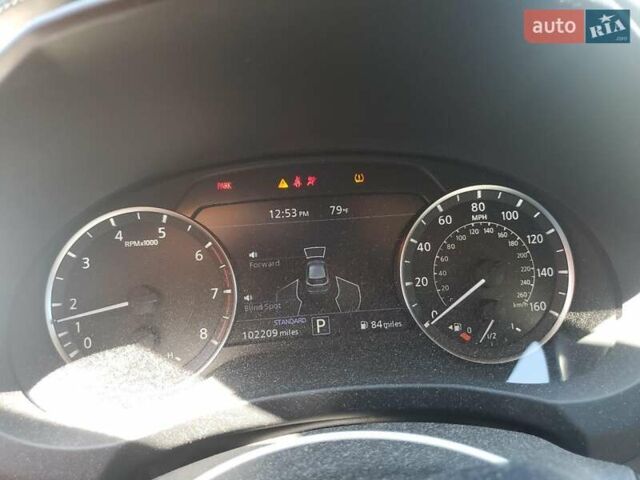 Черный Инфинити QX50, объемом двигателя 2 л и пробегом 164 тыс. км за 5500 $, фото 8 на Automoto.ua