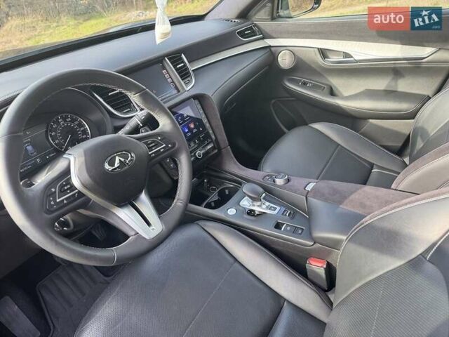 Черный Инфинити QX50, объемом двигателя 2 л и пробегом 60 тыс. км за 24800 $, фото 11 на Automoto.ua